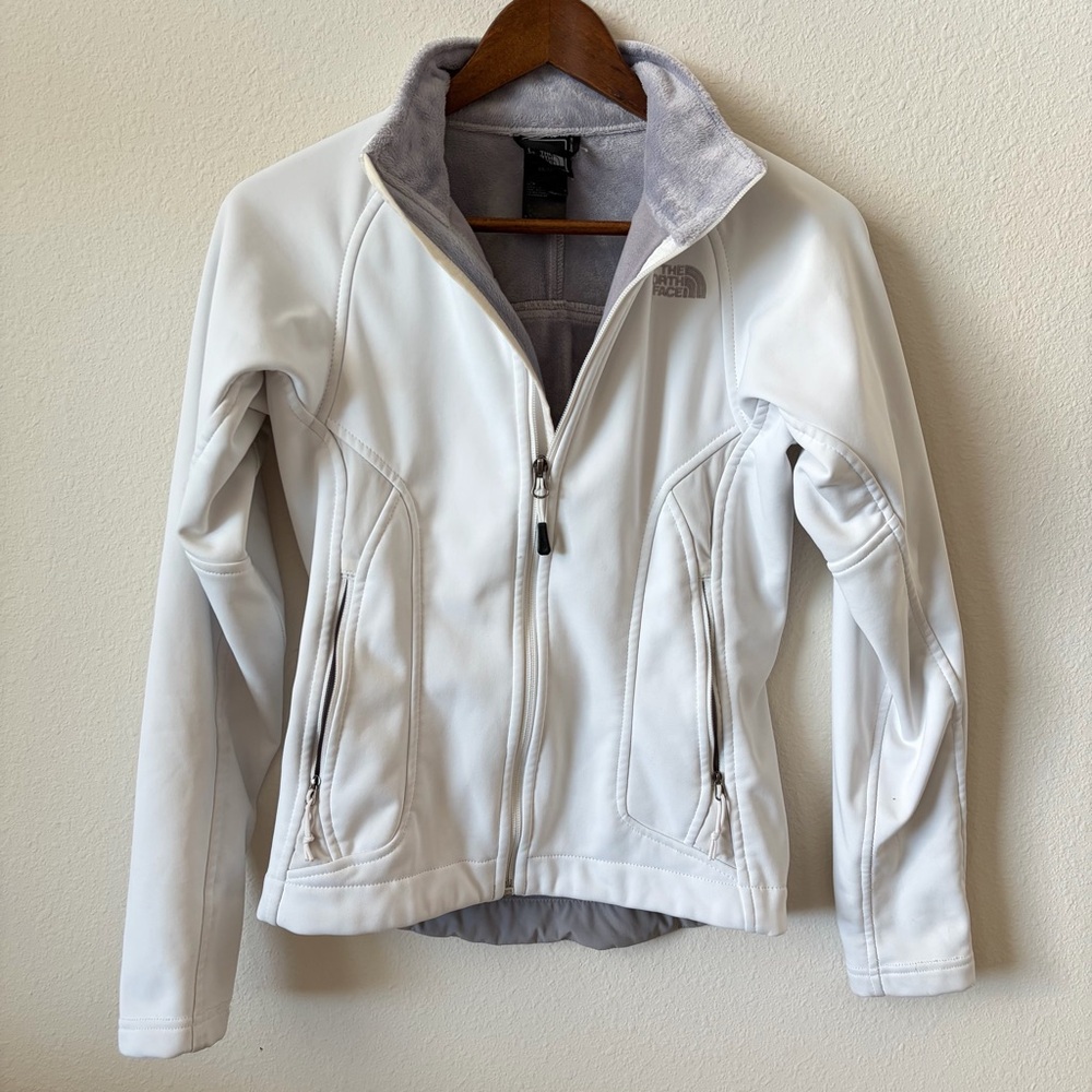 The North Face Windproof White Grey Softshell Zip-Up Fall Winter Jacket - Picture 6 of 9
